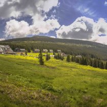 Víkend jemné a restorativní jógy s Petrou v Erlebachově boudě