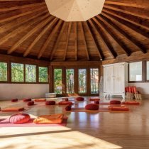 Jógové prázdniny s Markétou Svobodovou na Sardinii